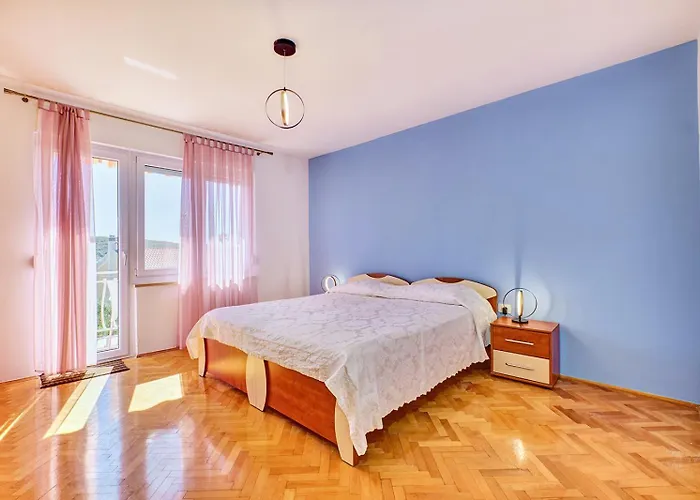Apartment Meri Cres